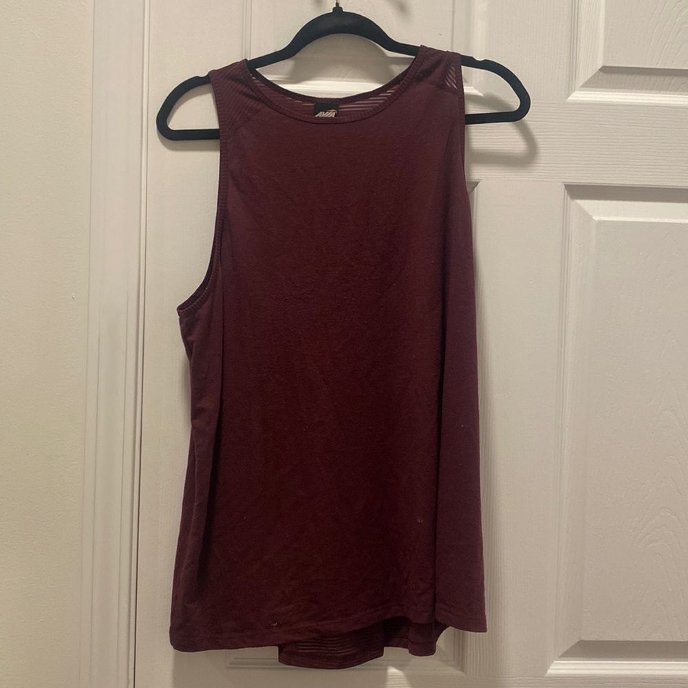 Avia tank top